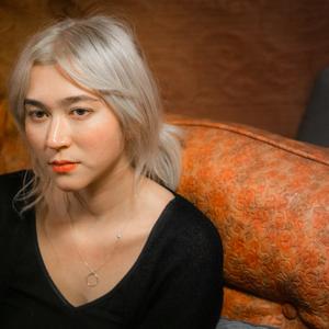 Yellow Room Press Shoot